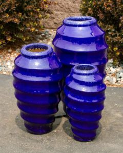 swirl triple vase fountain